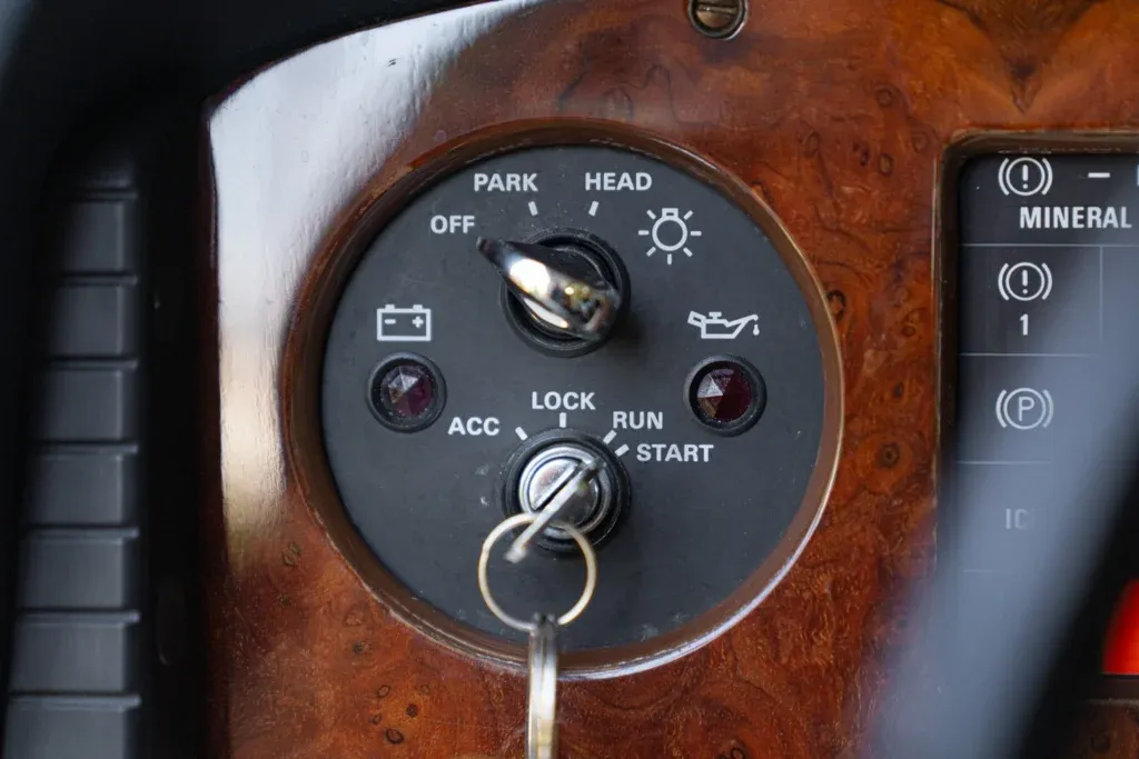 Bentley Mulsanne for sale | 1985 BENTLEY MULSANNE – BRV (Bullet Resistant Vehicle) - Image 60