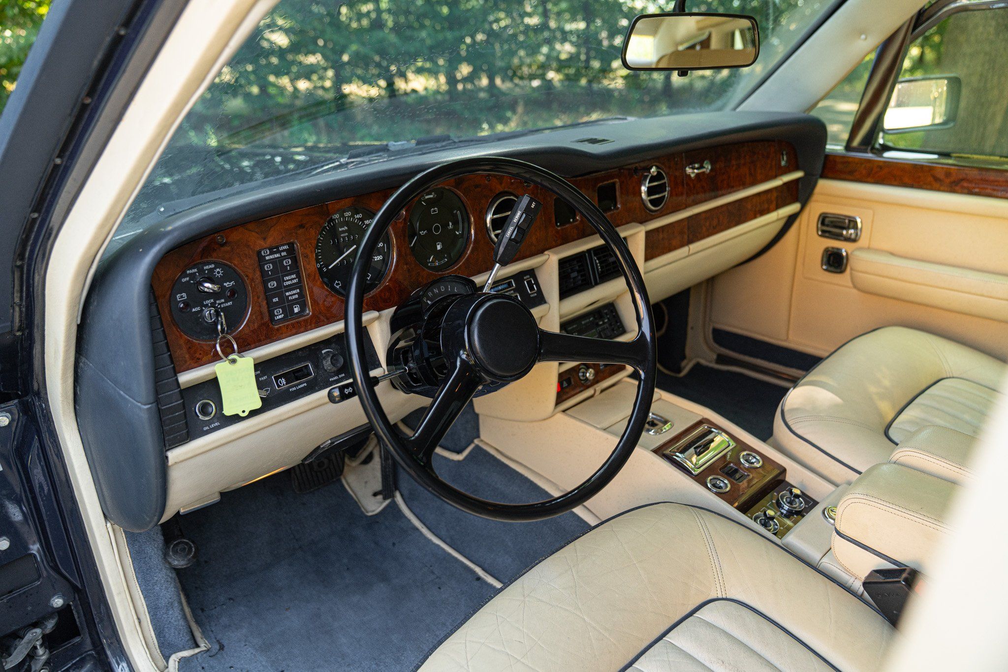 Bentley Mulsanne for sale | 1985 BENTLEY MULSANNE – BRV (Bullet Resistant Vehicle) - Image 43