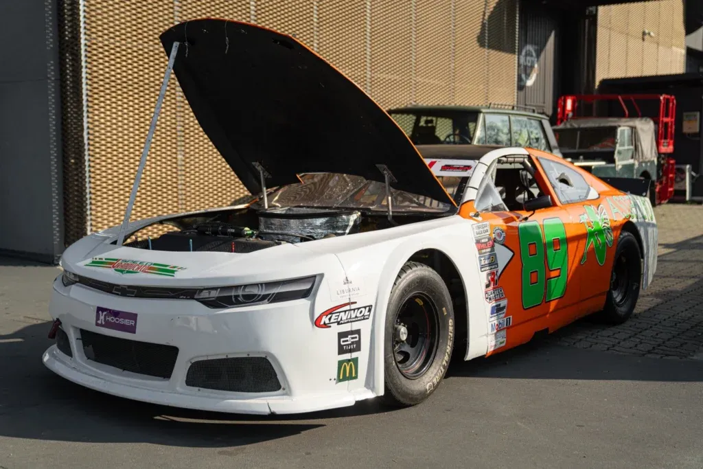 Chevrolet Monte Carlo for sale | 2010 CHEVROLET NASCAR RC01 - Image 43