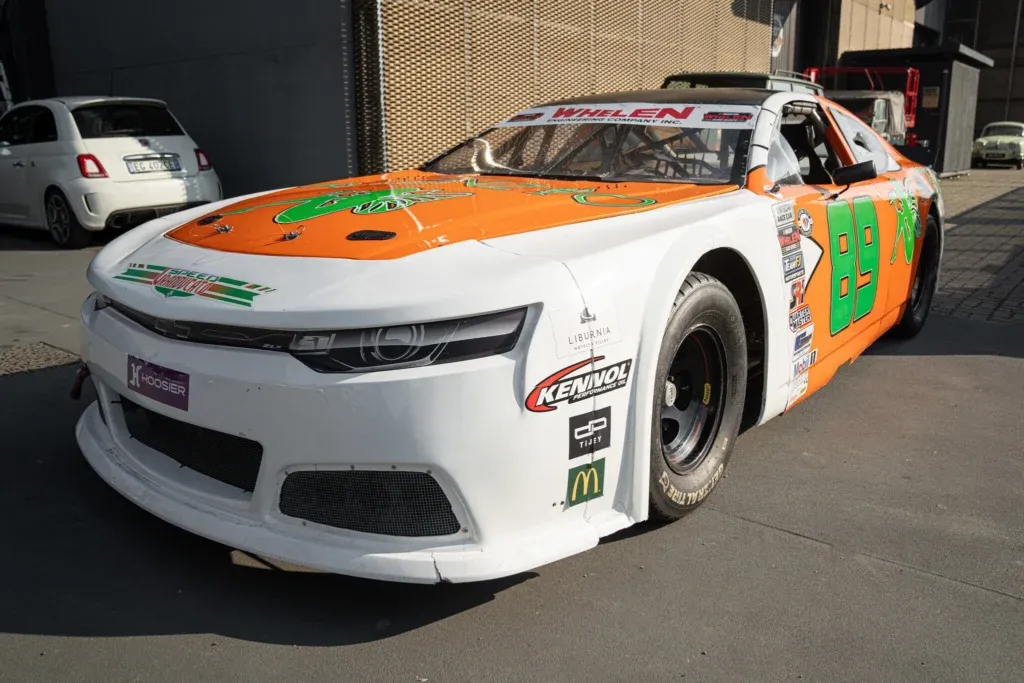 Chevrolet Monte Carlo for sale | 2010 CHEVROLET NASCAR RC01