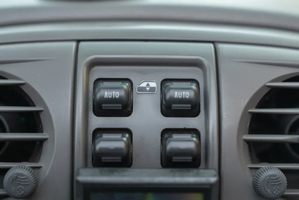 Chrysler PT Cruiser for sale | 2005 CHRYSLER PT CRUISER LIMITED 2.4 L CABRIOLET - Image 45