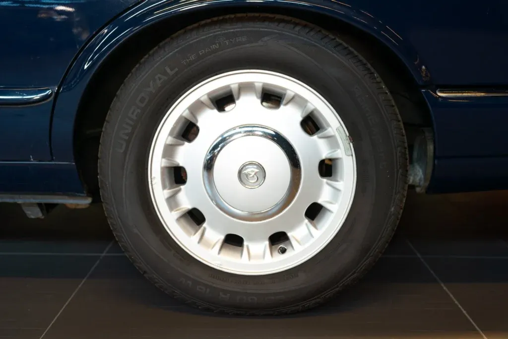 Daimler Eight for sale | 1997 DAIMLER V8 LWB - Image 15