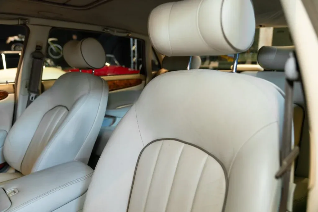 Daimler Eight for sale | 1997 DAIMLER V8 LWB - Image 28