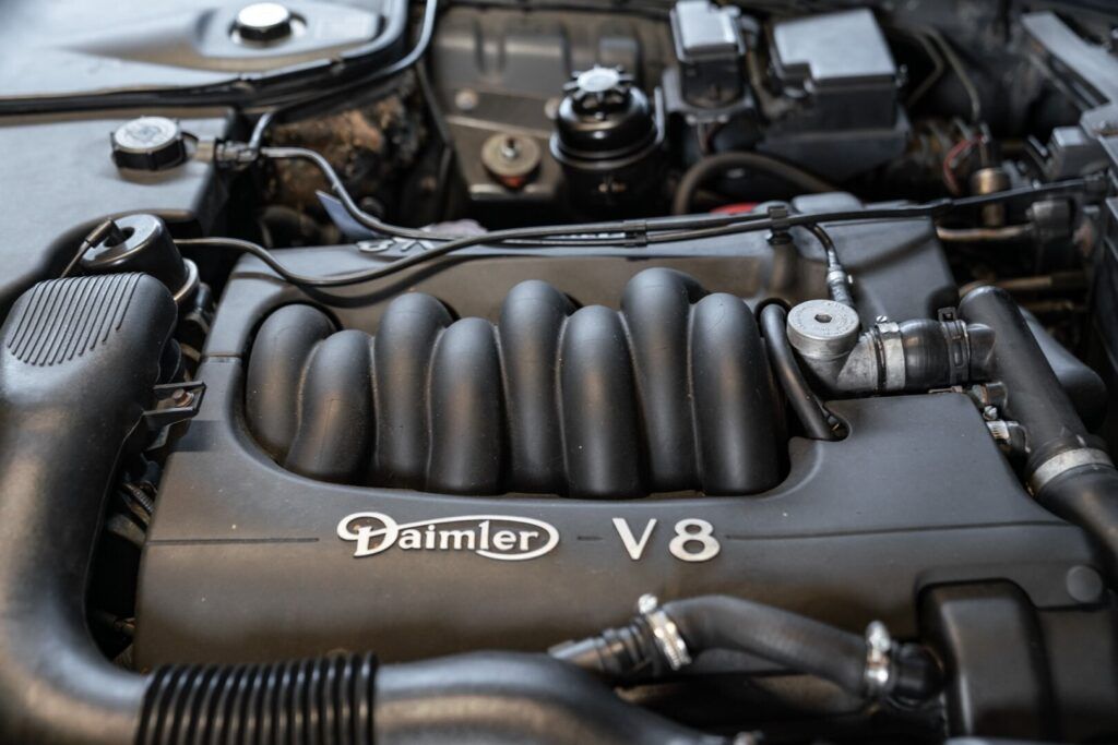 Daimler Eight for sale | 1997 DAIMLER V8 LWB - Image 73