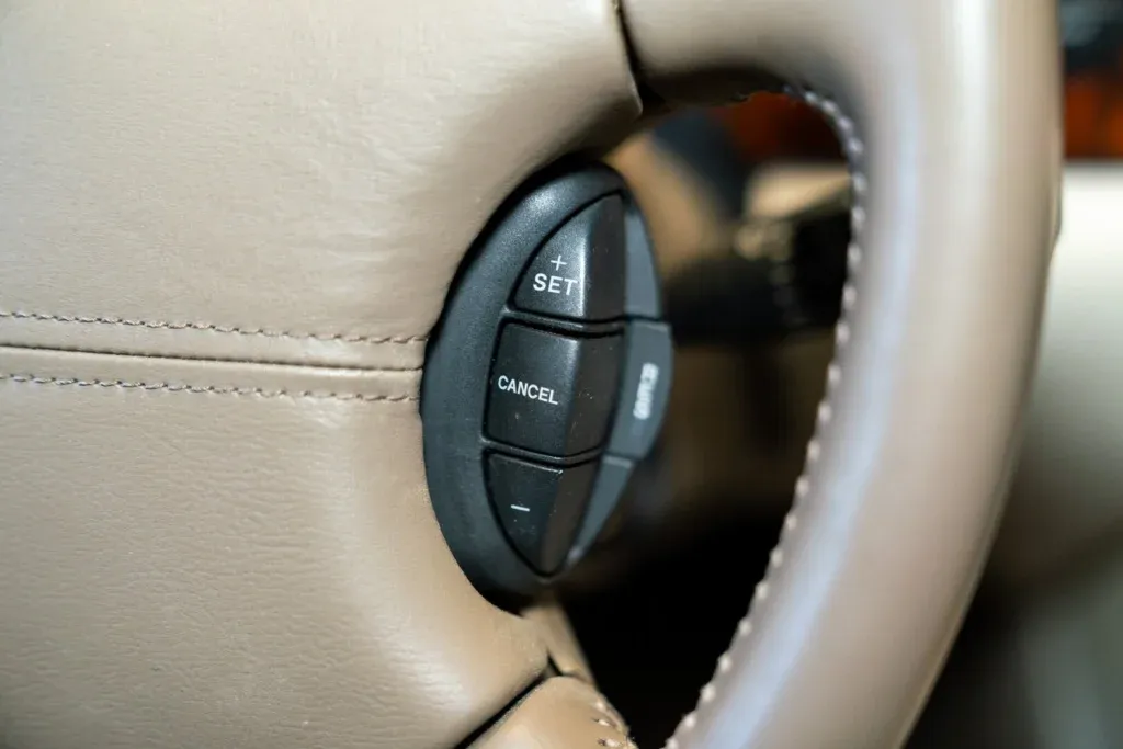 Daimler Eight for sale | 1997 DAIMLER V8 LWB - Image 49