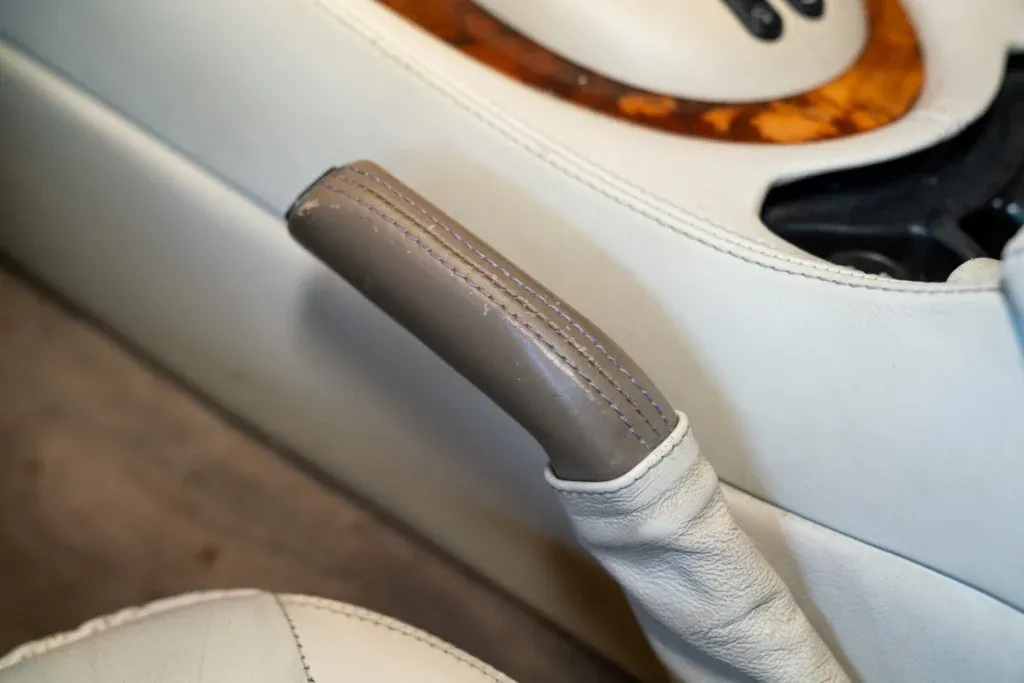 Daimler Eight for sale | 1997 DAIMLER V8 LWB - Image 50