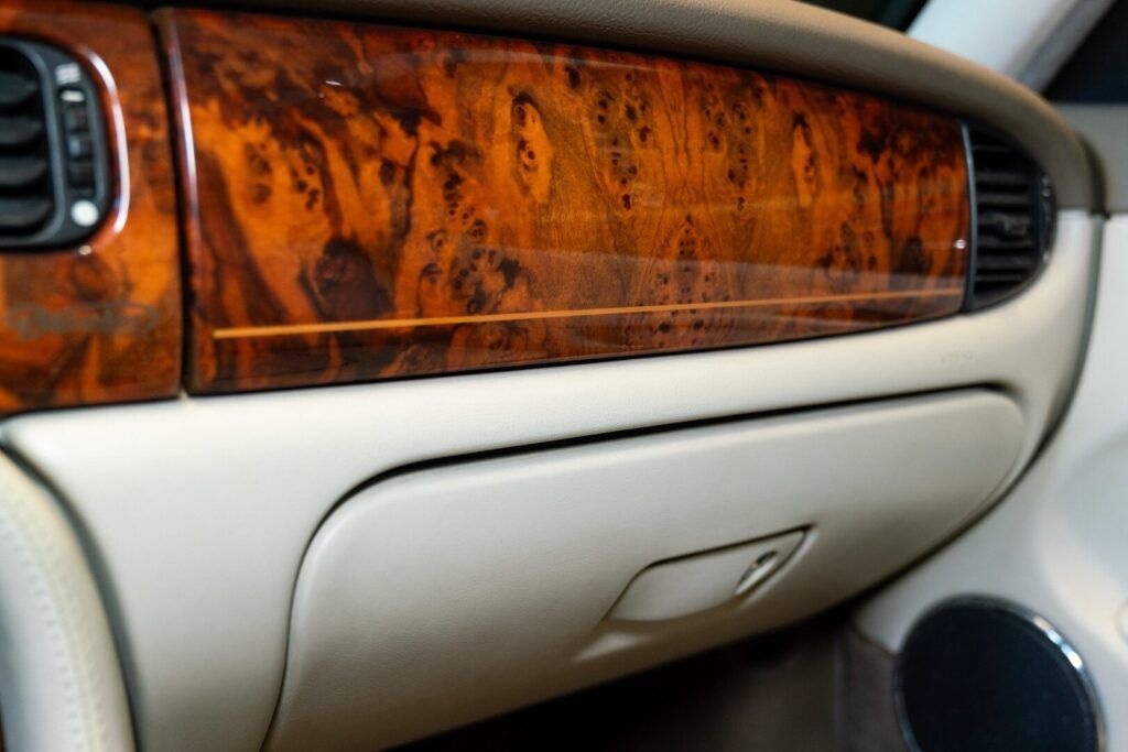 Daimler Eight for sale | 1997 DAIMLER V8 LWB - Image 52