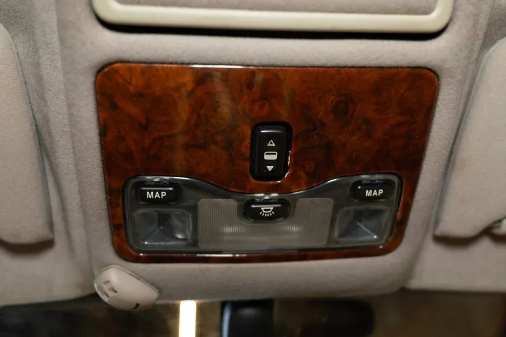 Daimler Eight for sale | 1997 DAIMLER V8 LWB - Image 58