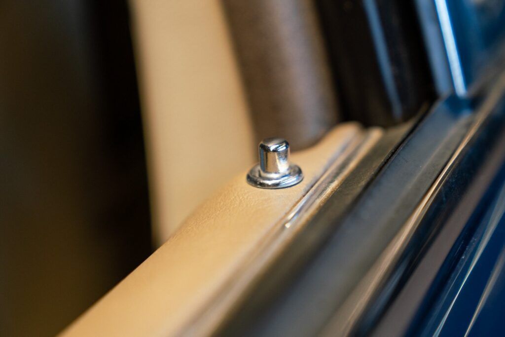 Daimler Eight for sale | 1997 DAIMLER V8 LWB - Image 62