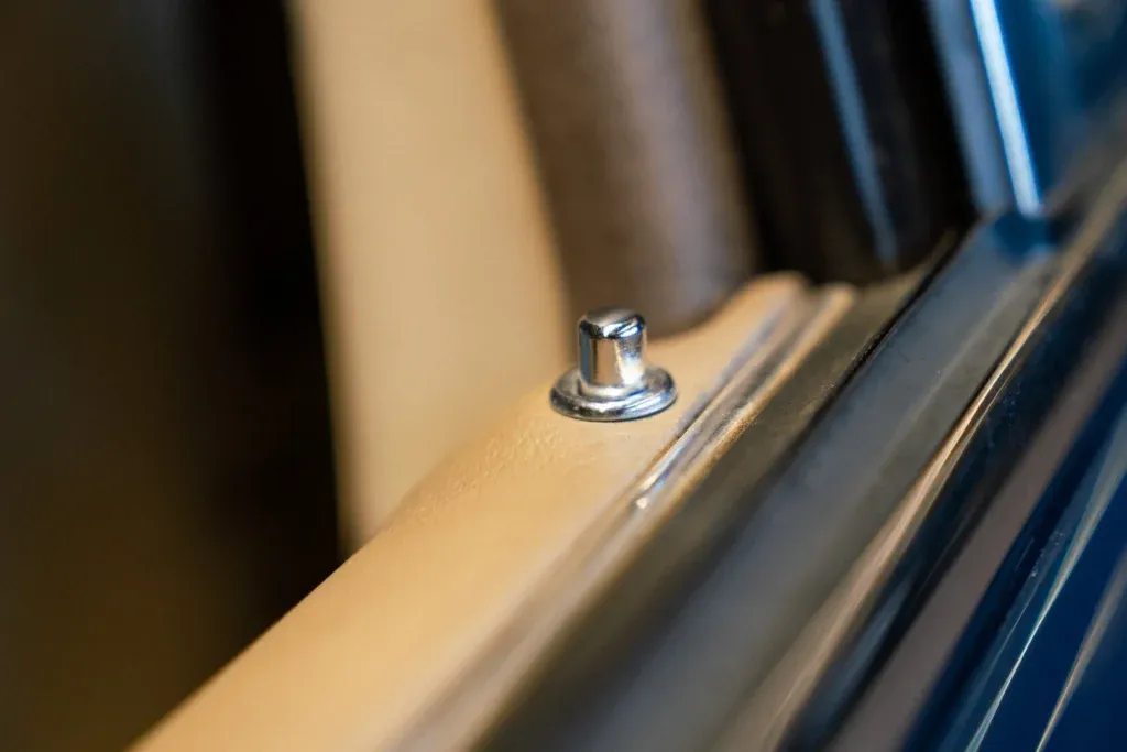 Daimler Eight for sale | 1997 DAIMLER V8 LWB - Image 62