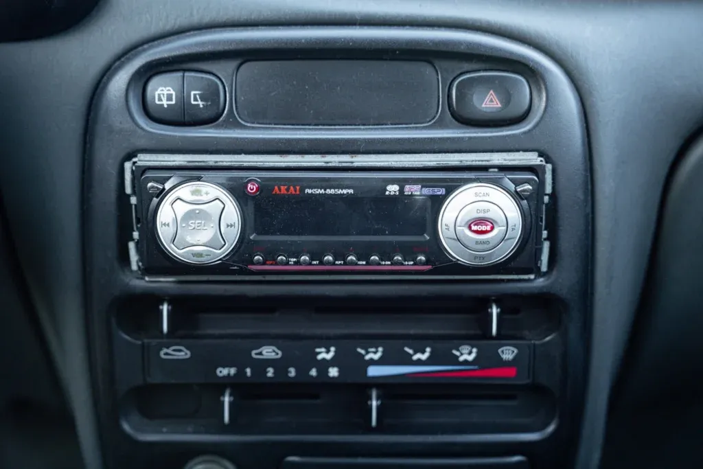 Hyundai Accent for sale | 1997 Hyundai Accent Coupe - Image 29