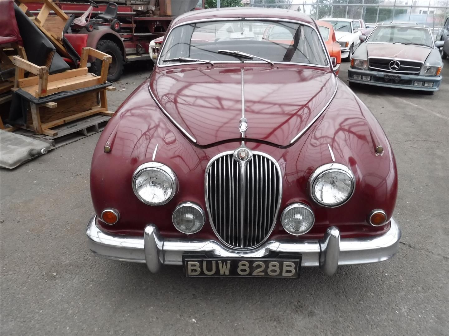 Jaguar Mark 2 for sale | Jaguar - MK2 RHD red