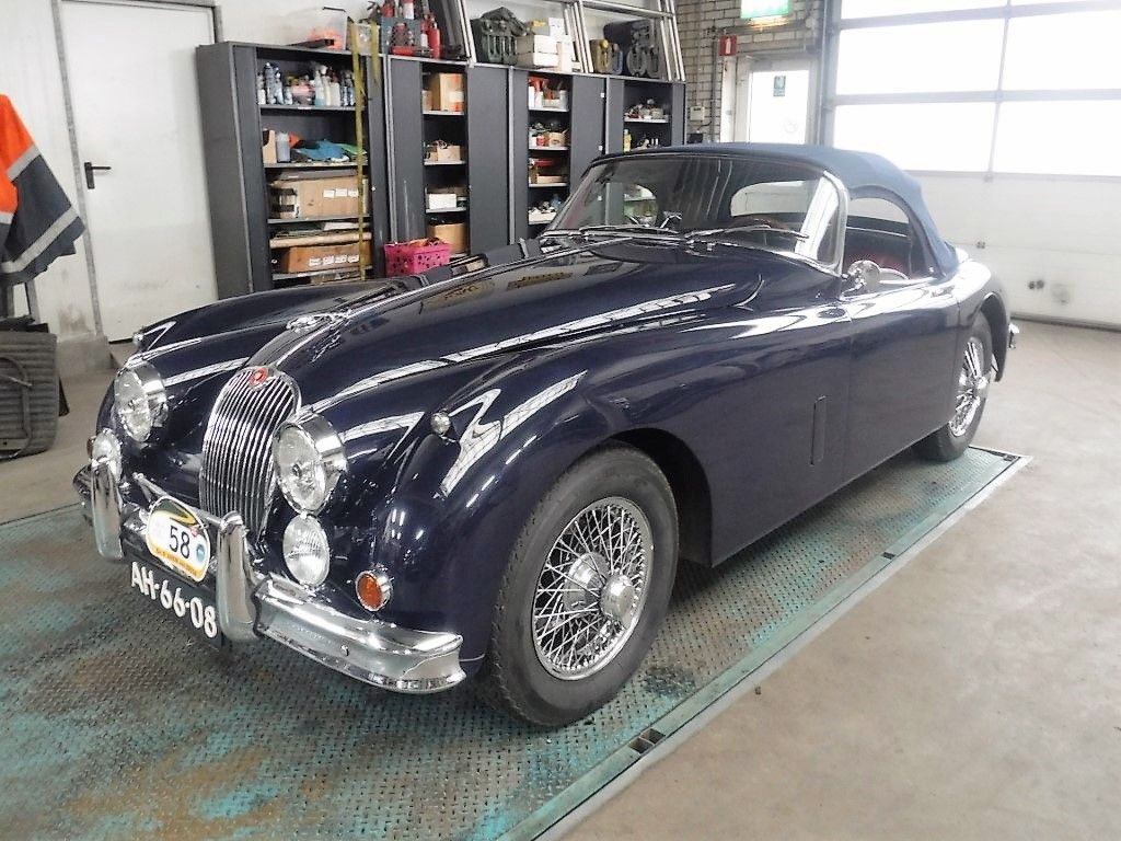 Jaguar XK 150 for sale | Jaguar - XK 150 Roadster no. 2083