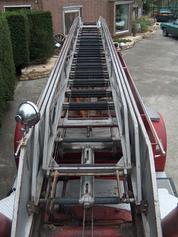 American La France Ladder Chief for sale | Fire Trucks - American la france - Image 3