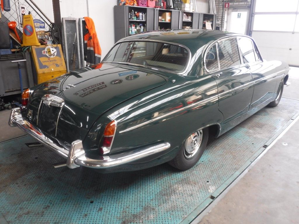 Jaguar 420G for sale | Jaguar - 420G Saloon no. 7776 - Image 4
