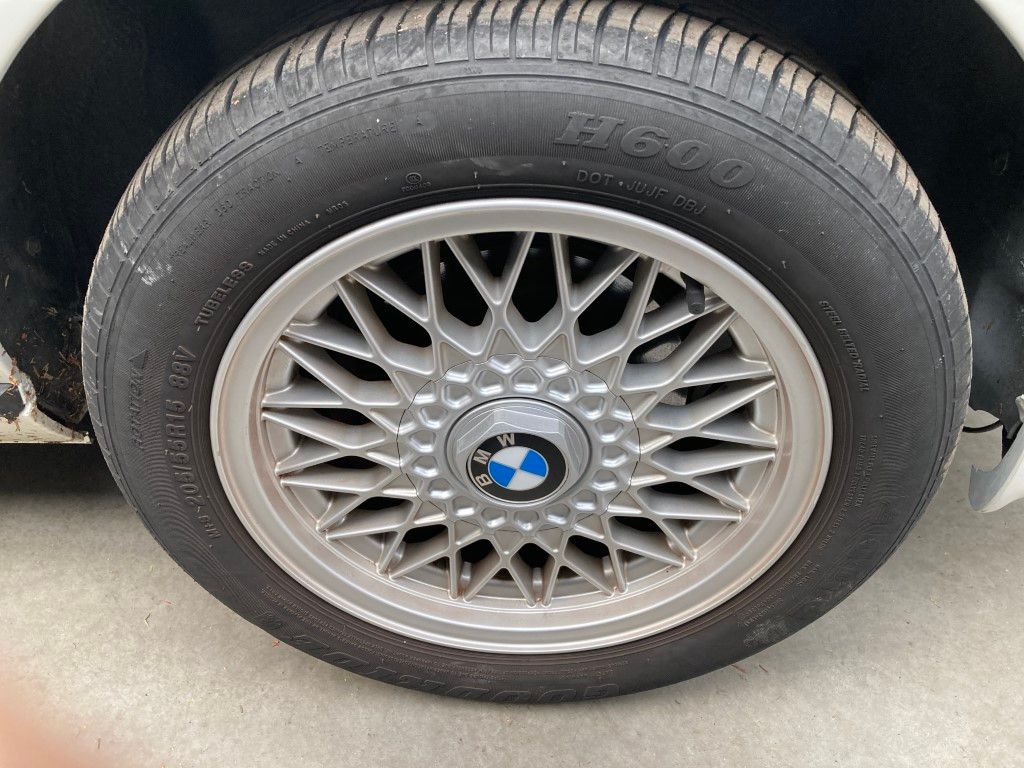 BMW 3 Series for sale | BMW - 325i Cabrio - Image 6