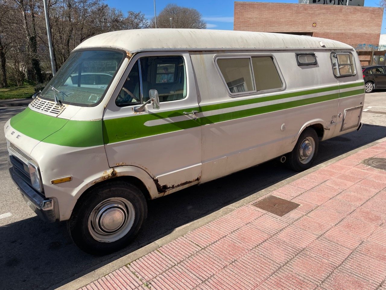 Dodge Tradesman for sale | Dodge - Camper - Image 6