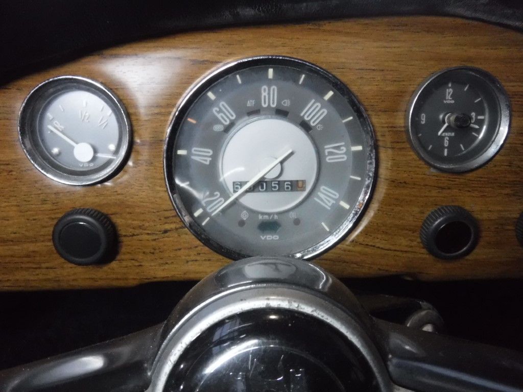 Volkswagen Karmann Ghia for sale | Volkswagen - Karmann Ghia Red - Image 7