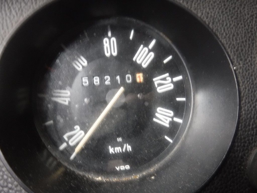 Volkswagen Transporter for sale | Volkswagen - T2 Bus - Image 7