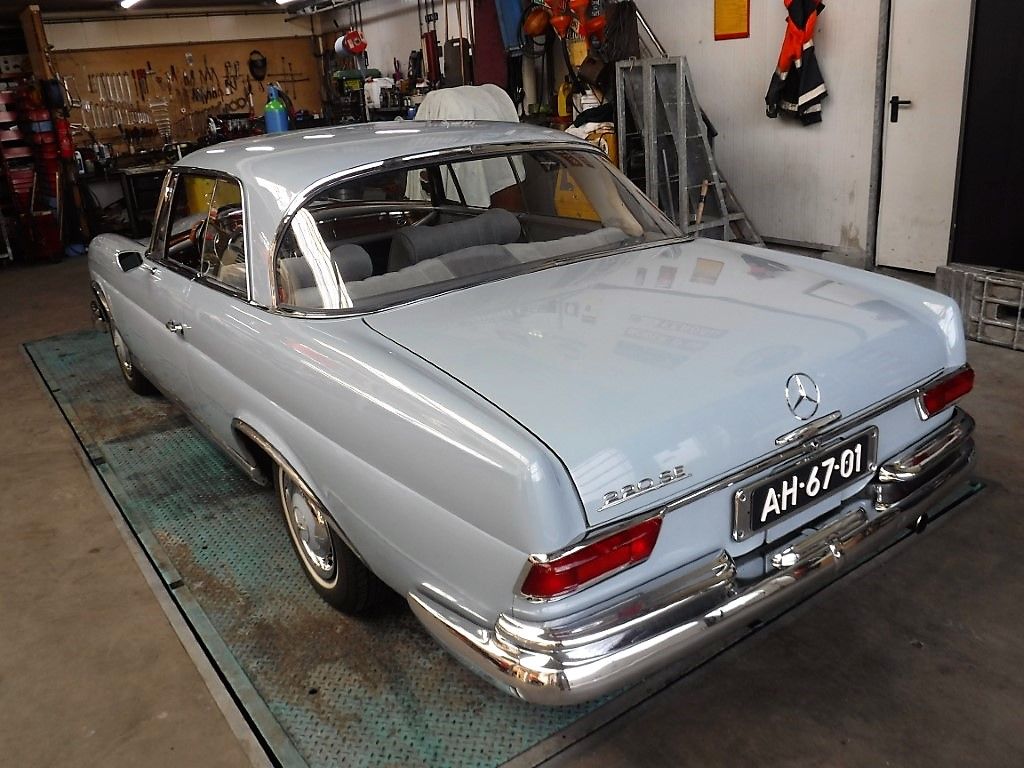 Mercedes-Benz Fintail (Heckflosse) for sale | Mercedes - 220 SE Coupe W111 - Image 17