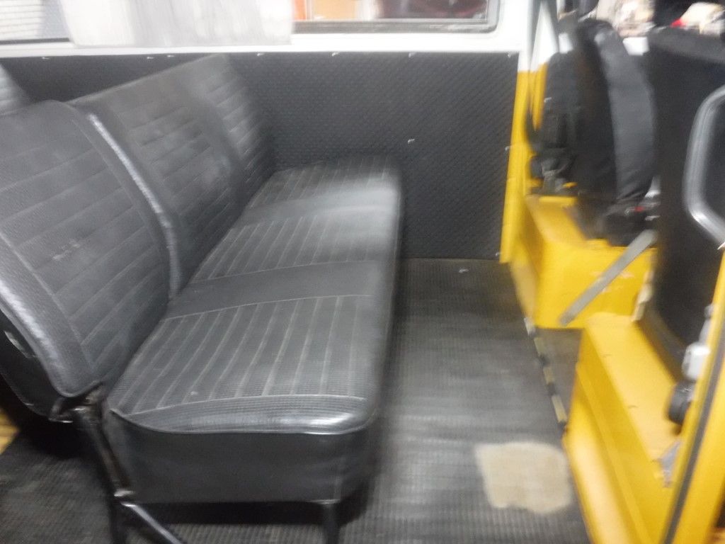 Volkswagen Transporter for sale | Volkswagen - T2 Bus - Image 11