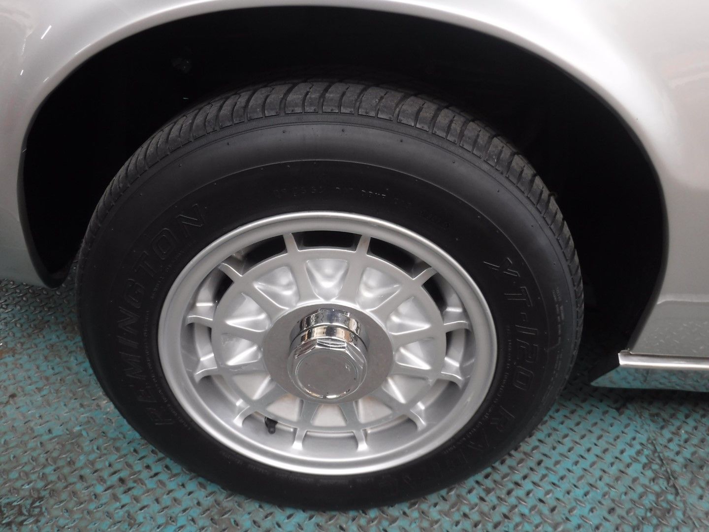 Maserati Indy for sale | Maserati - Indy 4.9 ltr silver - Image 18