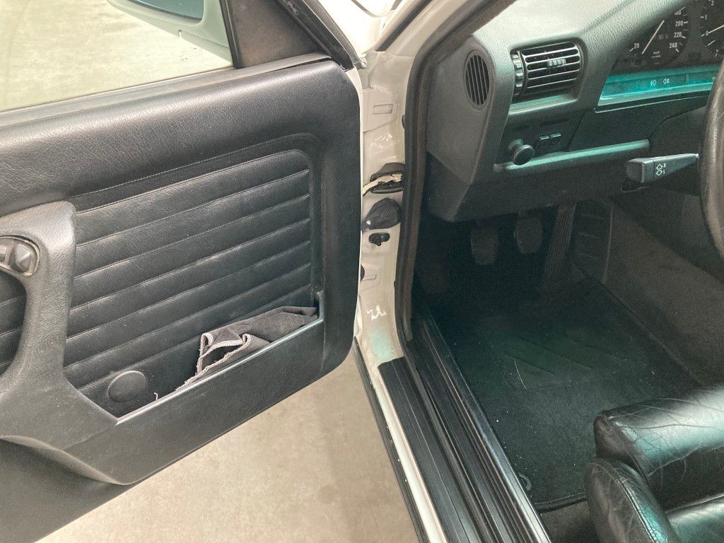 BMW 3 Series for sale | BMW - 325i Cabrio - Image 13