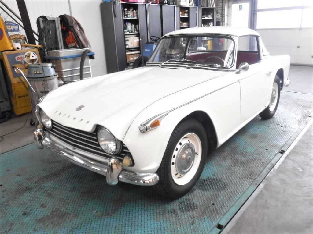Triumph TR4A for sale | Triumph - TR4A surrey - Image 2