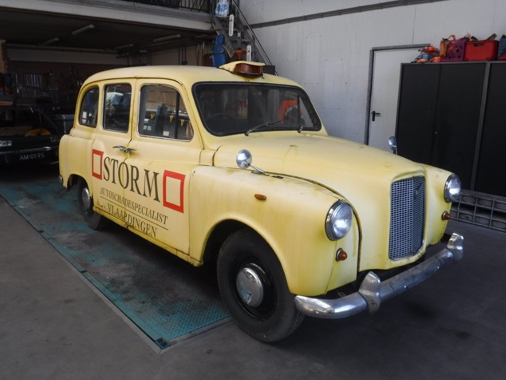 Austin FX4 for sale | Austin - FX4 Taxi RHD - Image 2