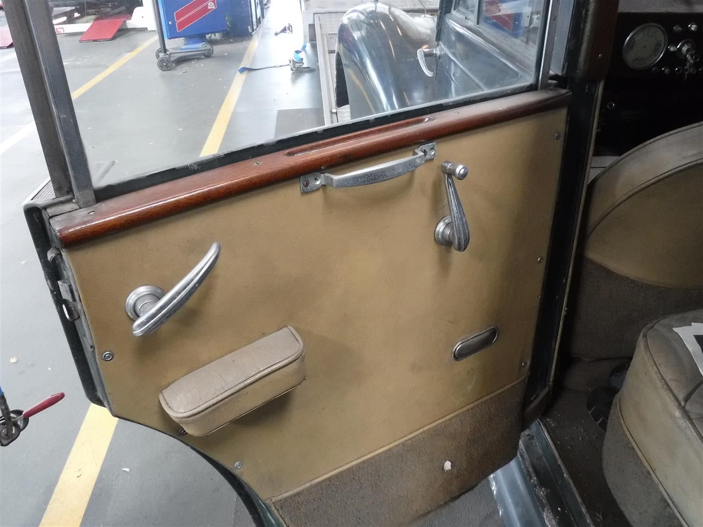 AC 2-Litre for sale | AC - RHD 2046 - Image 21