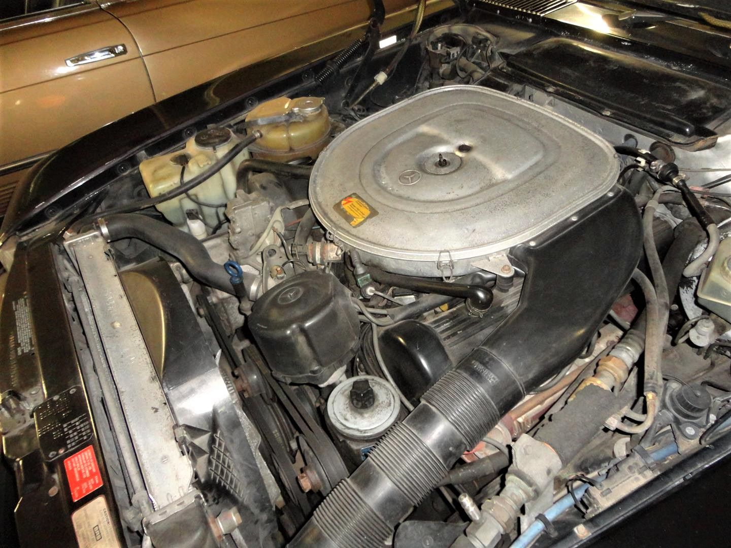 Mercedes-Benz SL for sale | Mercedes - 560 SL black '88 - Image 15