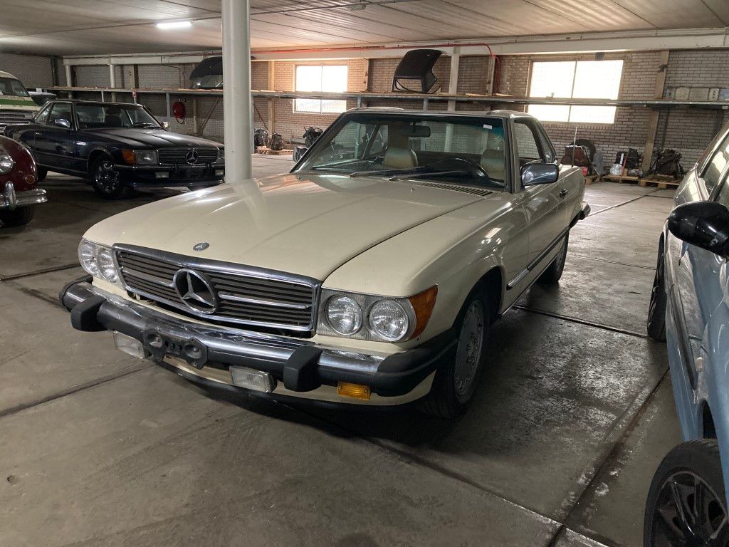 Mercedes-Benz SL for sale | Mercedes - 560 SL Creme - Image 13