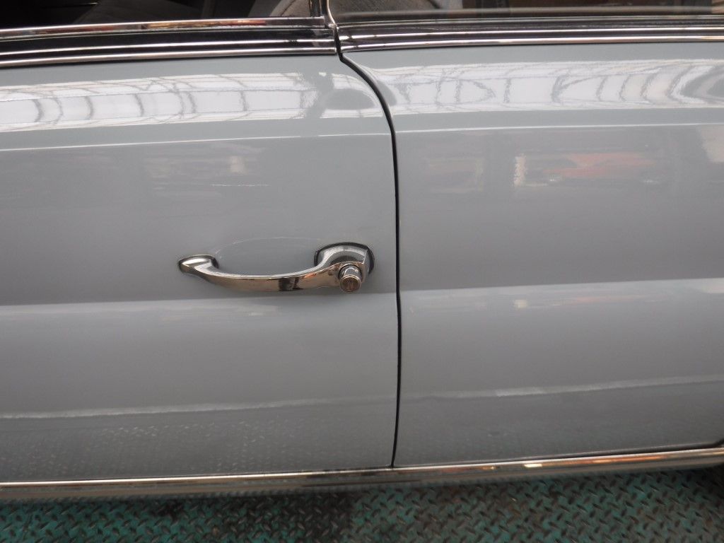 Mercedes-Benz Fintail (Heckflosse) for sale | Mercedes - 220 SE Coupe W111 - Image 25