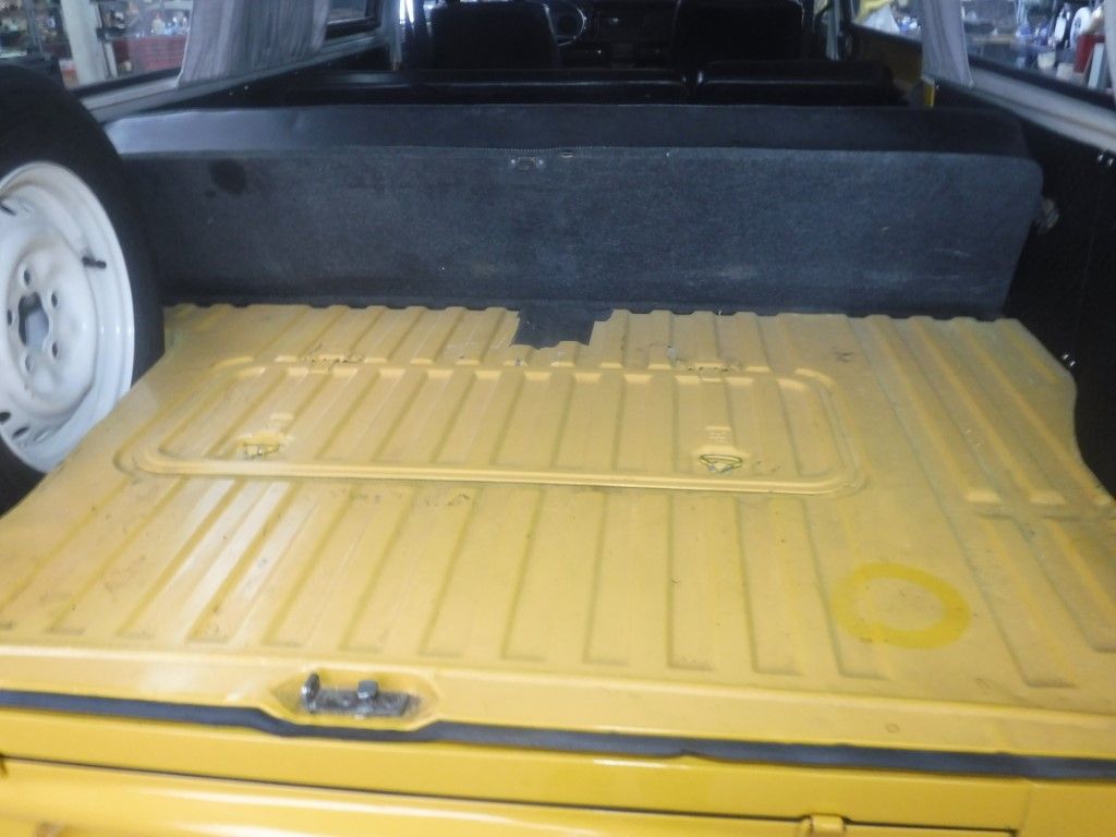 Volkswagen Transporter for sale | Volkswagen - T2 Bus - Image 21