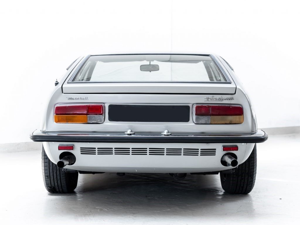 Maserati Indy for sale | Maserati - Indy 4.9 ltr silver - Image 32