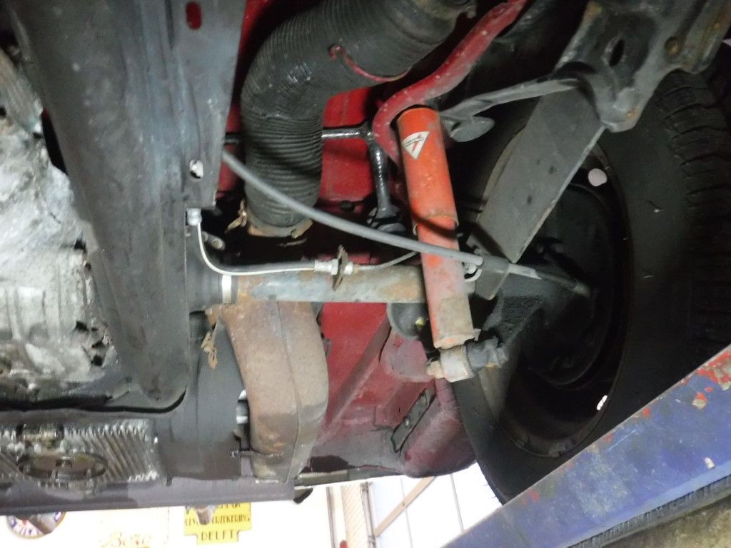 Volkswagen Karmann Ghia for sale | Volkswagen - Karmann Ghia Red - Image 28