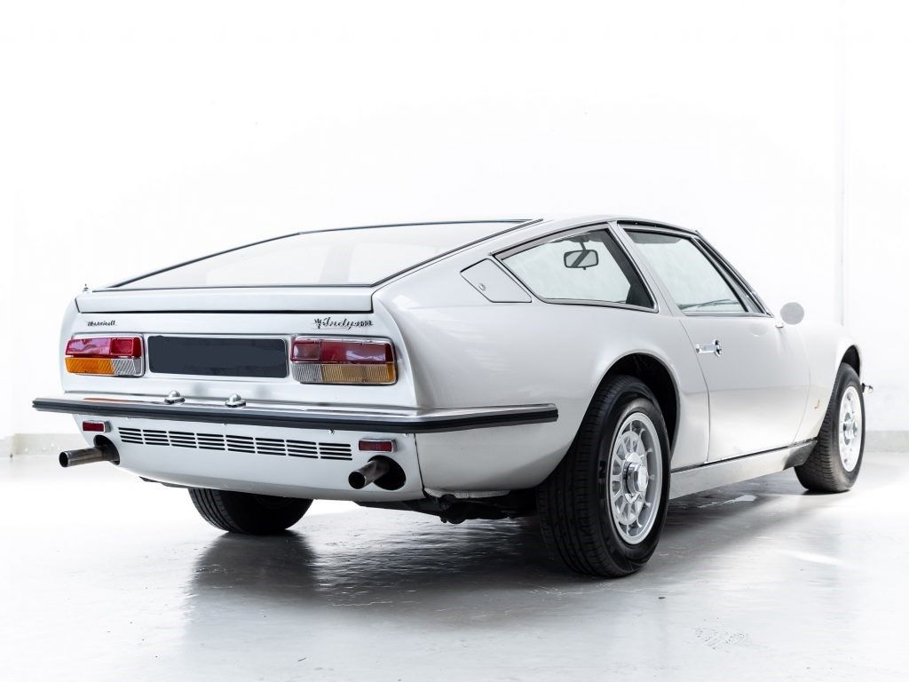 Maserati Indy for sale | Maserati - Indy 4.9 ltr silver - Image 33