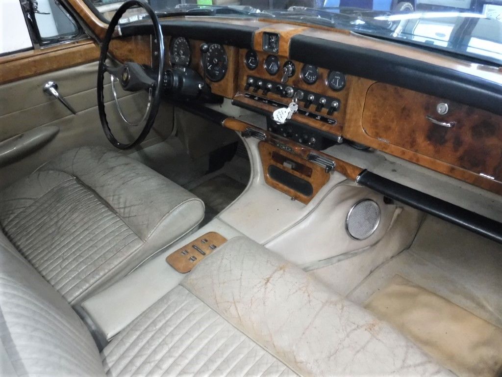 Jaguar 420G for sale | Jaguar - 420G Saloon no. 7776 - Image 30