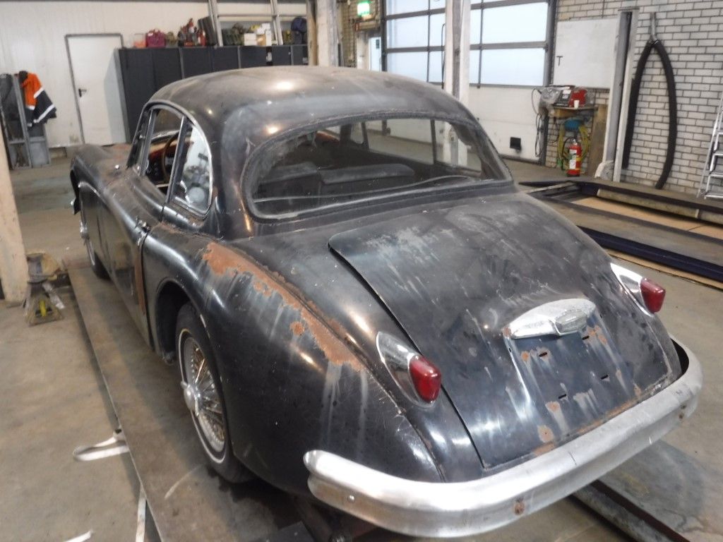 Jaguar XK 150 for sale | Jaguar - XK 150 Coupé black to restore - Image 31