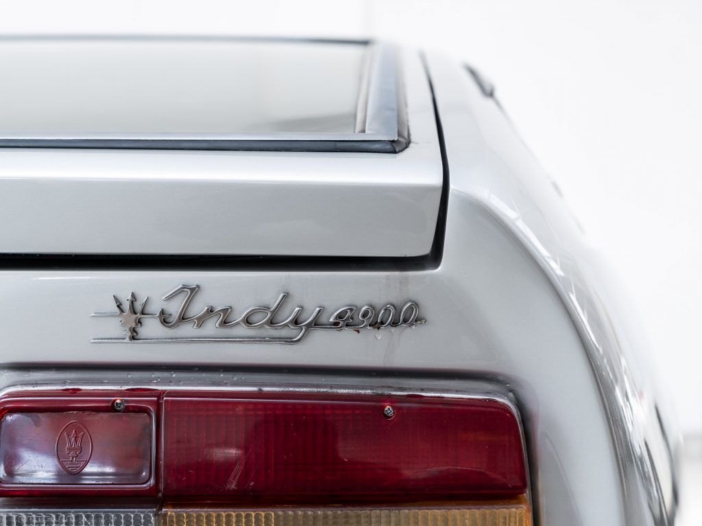 Maserati Indy for sale | Maserati - Indy 4.9 ltr silver - Image 37