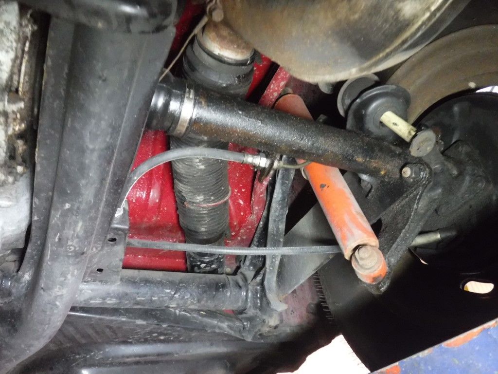 Volkswagen Karmann Ghia for sale | Volkswagen - Karmann Ghia Red - Image 33