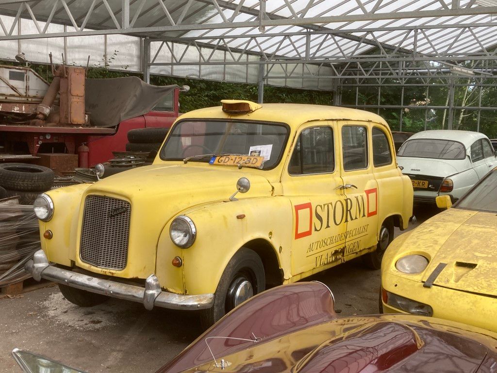 Austin FX4 for sale | Austin - FX4 Taxi RHD - Image 38
