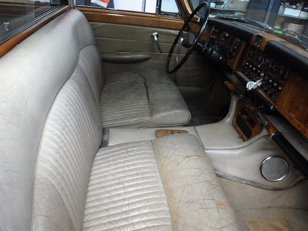 Jaguar 420G for sale | Jaguar - 420G Saloon no. 7776 - Image 32