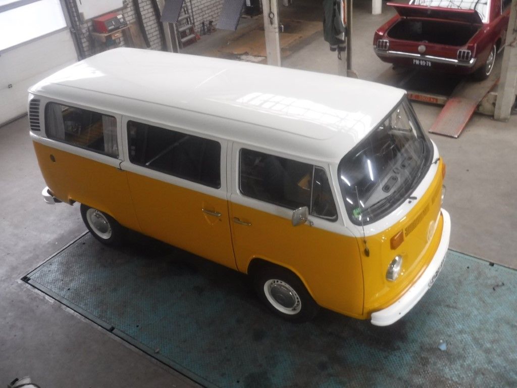 Volkswagen Transporter for sale | Volkswagen - T2 Bus - Image 34
