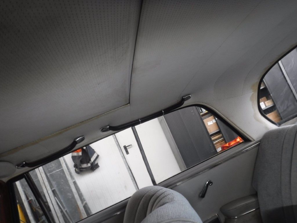 Mercedes-Benz Fintail (Heckflosse) for sale | Mercedes - 220 SE Coupe W111 - Image 39