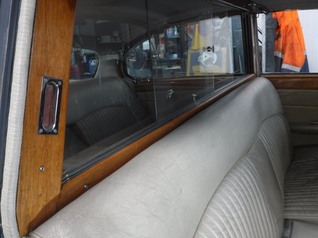 Jaguar 420G for sale | Jaguar - 420G Saloon no. 7776 - Image 33