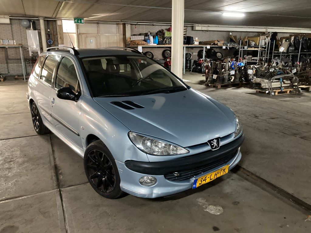 Peugeot 206 for sale | Peugeot - 206SW GTi