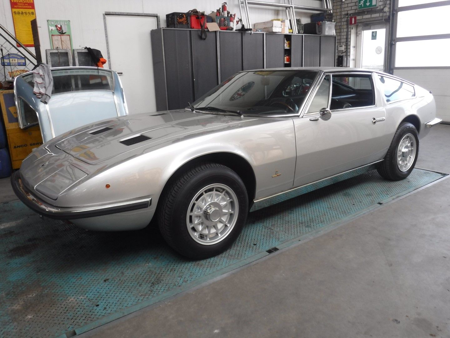 Maserati Indy for sale | Maserati - Indy 4.9 ltr silver - Image 4