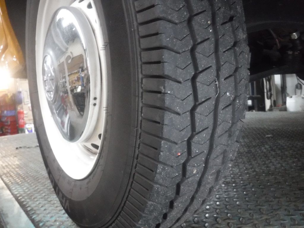 Volkswagen Transporter for sale | Volkswagen - T2 Bus - Image 37