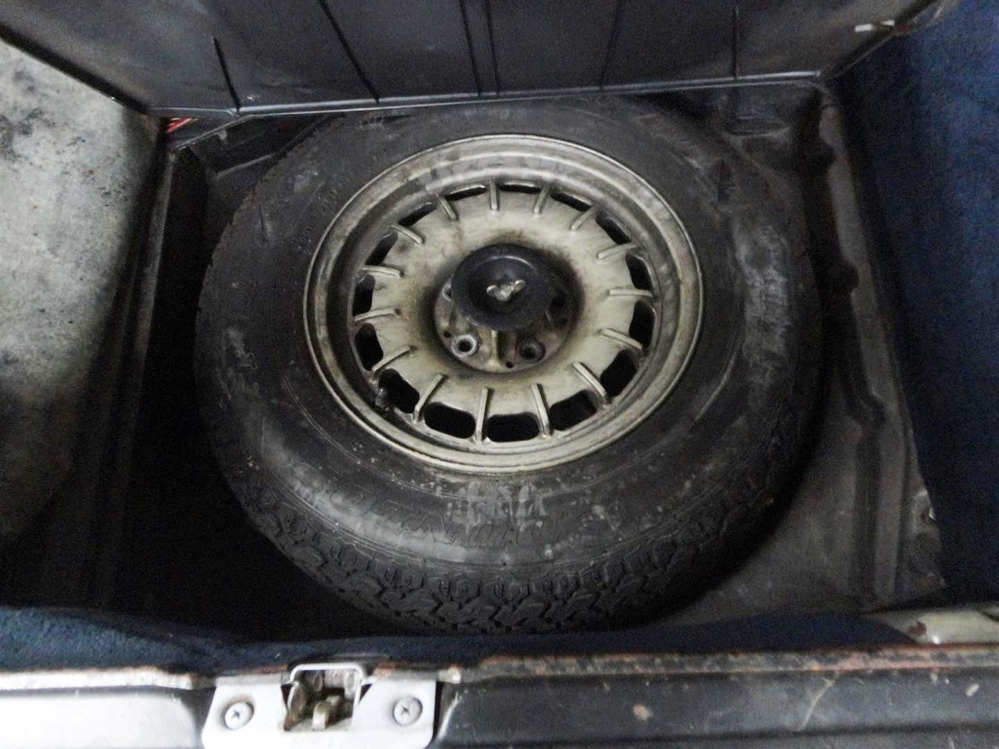 Mercedes-Benz SL for sale | Mercedes - 380SL blue - Image 36